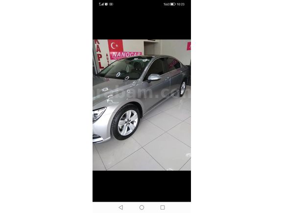 Sahibinden hatasız boyasız panaromik açılır cam tavanlı Volkswagen Passat 1.6 TDi BlueMotion Comfortline 2017 Model Kütahya 32300 km Gri (Gümüş)