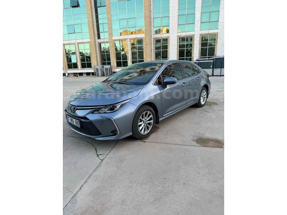 Sahibinden Toyota Corolla 1.8 Hybrid Dream 2019 Model 