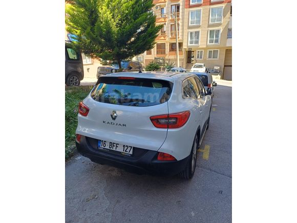 Sahibinden Renault Kadjar 1.2 TCe Touch 2016 Model Bursa 93.500 km Beyaz