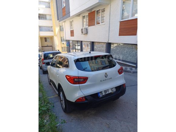 Sahibinden Renault Kadjar 1.2 TCe Touch 2016 Model Bursa 93.500 km Beyaz