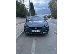 Sahibinden Seat Leon 1.5 eHybrid FR 2025 Model Bursa 13.000 km Mavi