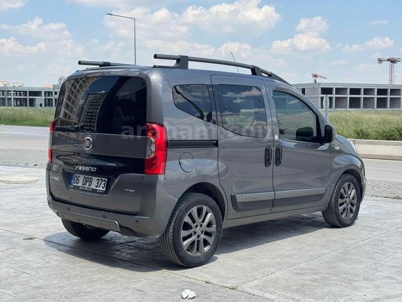 Sahibinden Fiat Fiorino Combi 1.3 Multijet Premio 2023 Model 