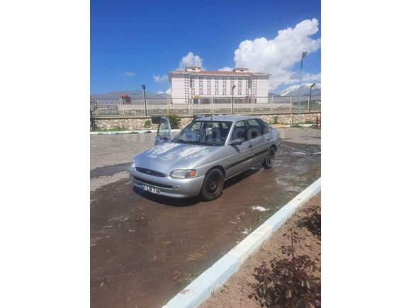 Sahibinden Ford Escort 1.6 CLX 1998 Model 