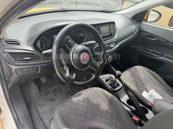 Sahibinden Fiat Egea 1.4 Fire Easy 2023 Model 