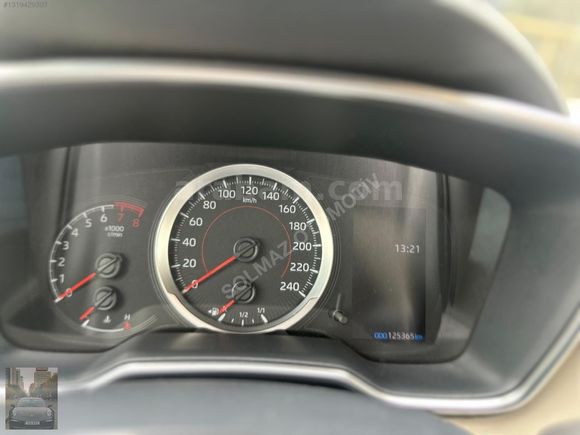 SOLMAZ OTOMOTİV 2020 COROLLA 1.6 VİSİON LPG 125 000KM