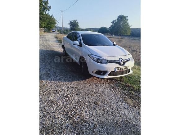 Sahibinden Renault Fluence 1.5 dCi Touch 2015 Model  205.000 km Beyaz