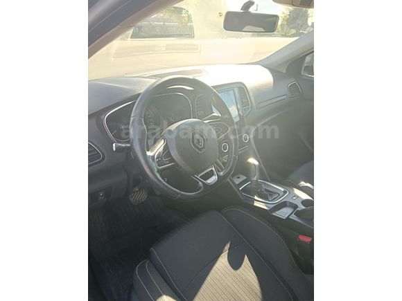 Sahibinden Renault Megane 1.5 dCi Touch 2017 Model  274.000 km Gri (titanyum)