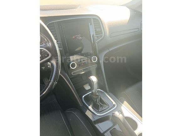 Sahibinden Renault Megane 1.5 dCi Touch 2017 Model  274.000 km Gri (titanyum)