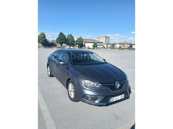 Sahibinden Renault Megane 1.5 dCi Touch 2017 Model  274.000 km Gri (titanyum)