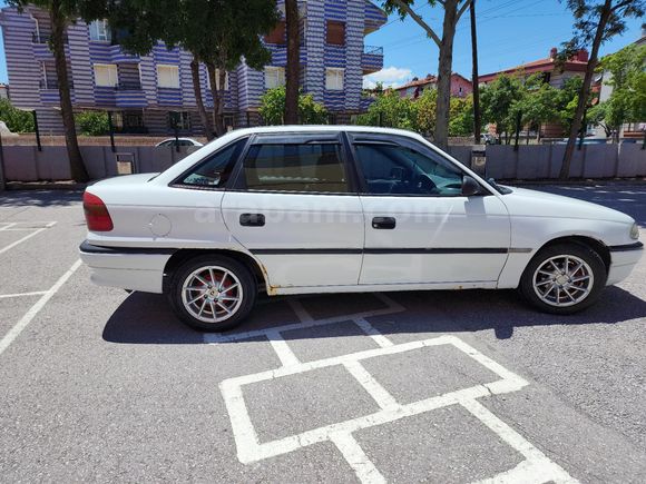 Sahibinden Opel Astra 1.4 GL 1998 Model