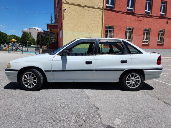 Sahibinden Opel Astra 1.4 GL 1998 Model