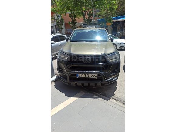 Sahibinden Toyota Hilux 2.4 D-4D 4x2 Adventure 2022 Model