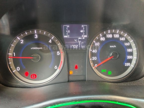 Sahibinden Hyundai Accent Blue 1.6 CRDI Mode Plus 2017 Model