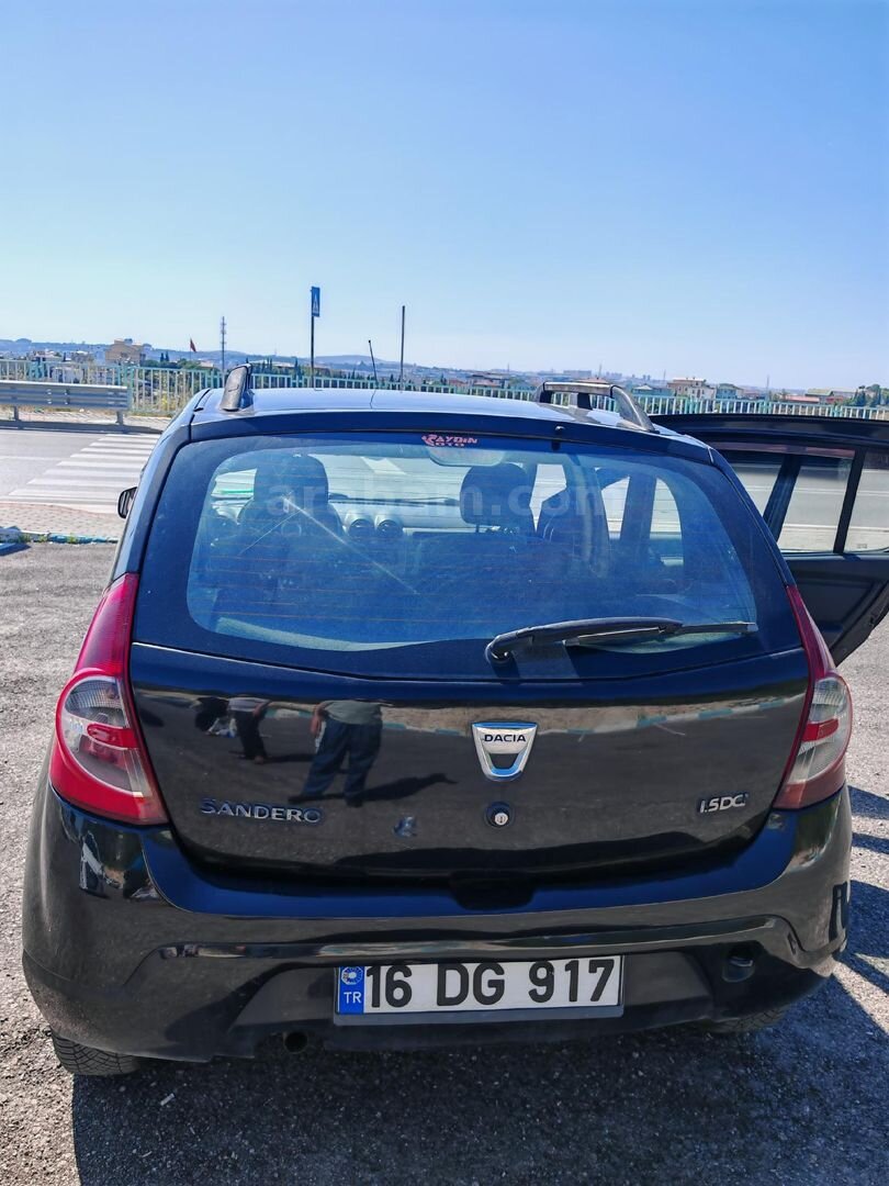 Sahibinden Dacia Sandero 1.5 dCi Ambiance 2012 Model Kocaeli 236.000 km Siyah 7