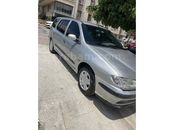Sahibinden Renault Megane 1.6 RTE 1999 Model 