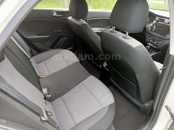 Sahibinden Hyundai i20 1.4 MPI Jump 2016 Model Ankara