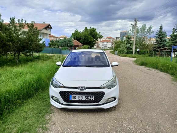 Sahibinden Hyundai i20 1.4 MPI Jump 2016 Model Ankara