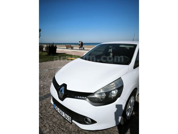 Sahibinden Renault Clio 1.2 Joy 2015 Model Samsun 120.000 km Beyaz