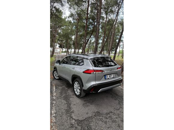 Sahibinden Toyota Corolla Cross 1.8 Hybrid Flame X-Pack 2025 Model