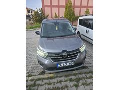 Sahibinden Renault Kangoo Multix 1.5 BluedCi Iconic 2025 Model Erzincan