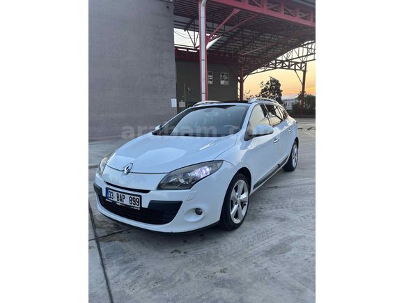 Sahibinden Renault Megane 1.5 dCi Sport Tourer Privilege 2012 Model 