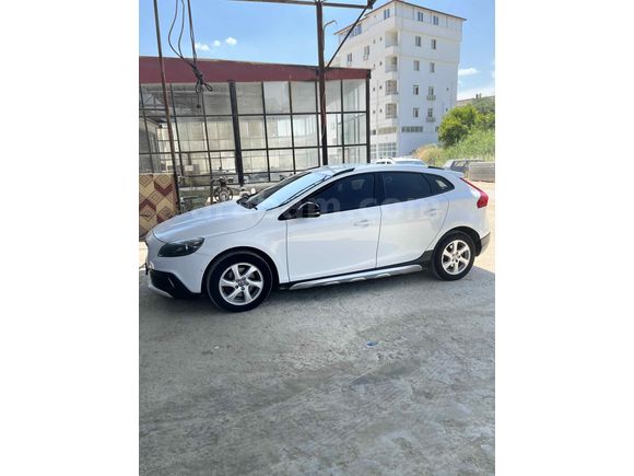 Sahibinden Volvo V40 1.6 D 2014 Model 
