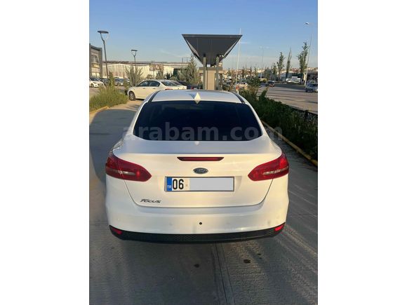 Sahibinden Ford Focus 1.6 Ti-VCT Trend X 2015 Model Beyaz