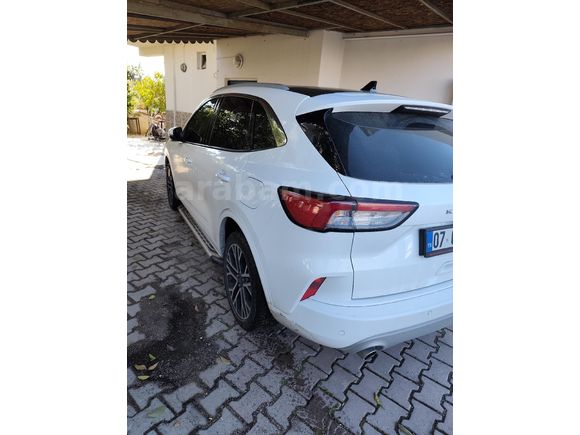 Sahibinden Ford Kuga 1.5 EcoBlue Titanium 2022 Model