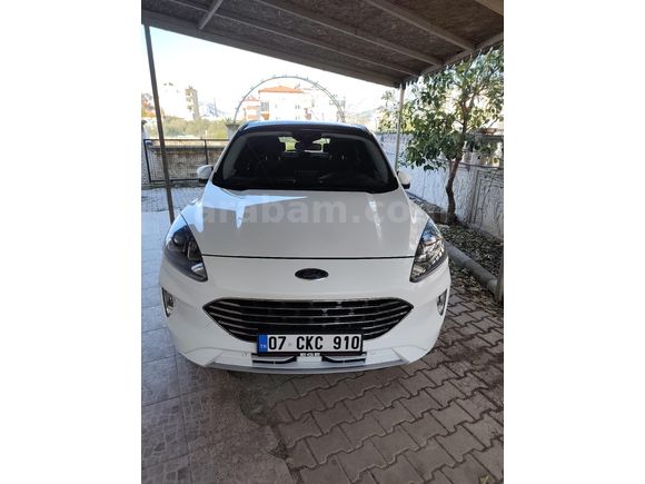 Sahibinden Ford Kuga 1.5 EcoBlue Titanium 2022 Model