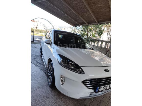 Sahibinden Ford Kuga 1.5 EcoBlue Titanium 2022 Model