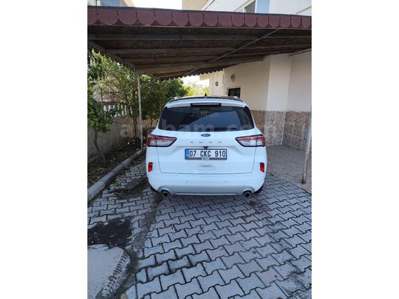 Sahibinden Ford Kuga 1.5 EcoBlue Titanium 2022 Model