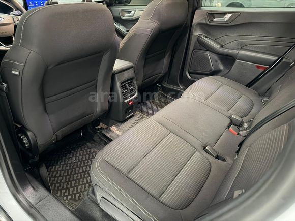 Sahibinden Ford Kuga 1.5 EcoBlue Titanium 2022 Model