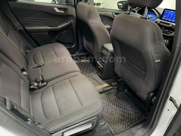 Sahibinden Ford Kuga 1.5 EcoBlue Titanium 2022 Model
