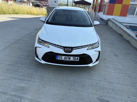 Sahibinden Toyota Corolla 1.5 Dream 2021 Model 