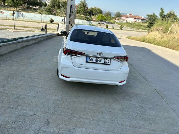 Sahibinden Toyota Corolla 1.5 Dream 2021 Model 