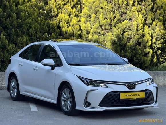 İLK ELDEN 2023 TOYOTA COROLLA 1.5 DREAM X-PACK BOYASIZ 10.800 KM