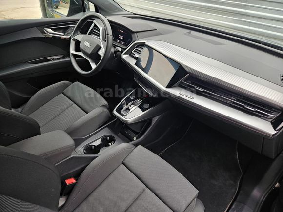 İlk Sahibinden Q4 Sportback Hatasız Boyasız Bayi 14 bin km.