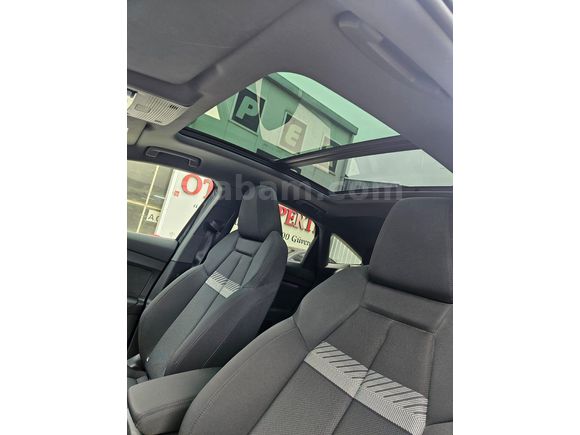 İlk Sahibinden Q4 Sportback Hatasız Boyasız Bayi 14 bin km.
