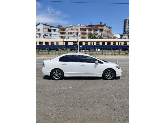Sahibinden Honda Civic 1.6 Bakımlı 2010 Model