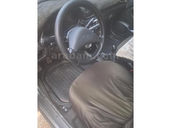 Sahibinden Hyundai Accent 1.3 LX 2000 Model
