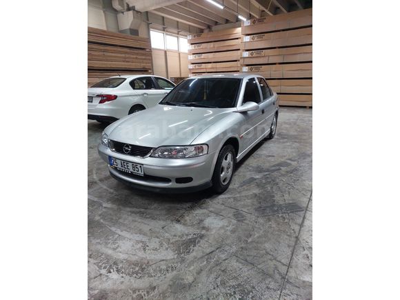 Sahibinden Opel Vectra 1.6 Comfort 2001 Model