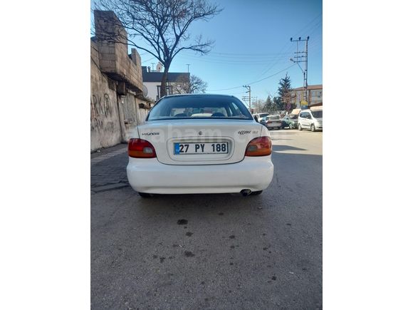 Sahibinden Hyundai Accent 1.5 GLS 1995 Model