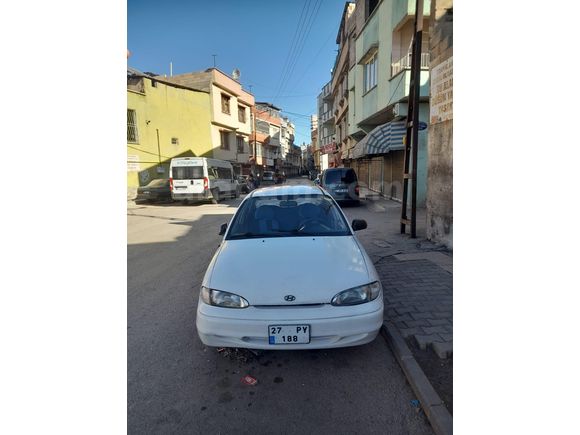 Sahibinden Hyundai Accent 1.5 GLS 1995 Model