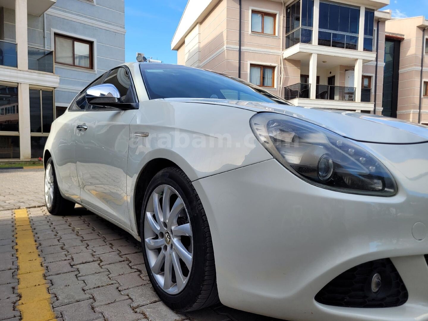 Sahibinden Alfa Romeo Giulietta 1.6 JTD Distinctive 2014 Model Kahramanmaraş 195.500 km Beyaz 6