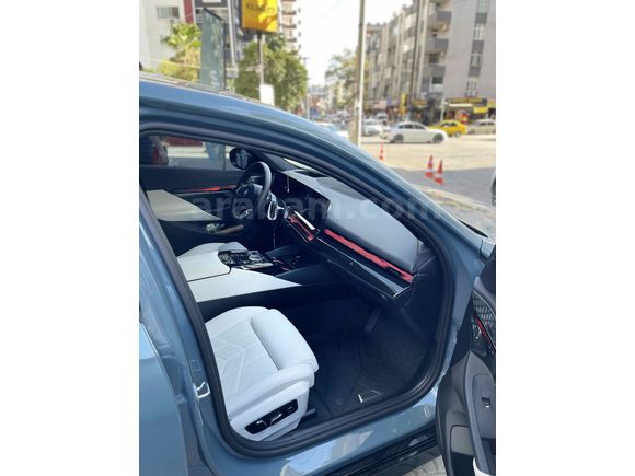 Sahibinden BMW i Serisi i5 eDrive 40 eDrive40 2024 Model 