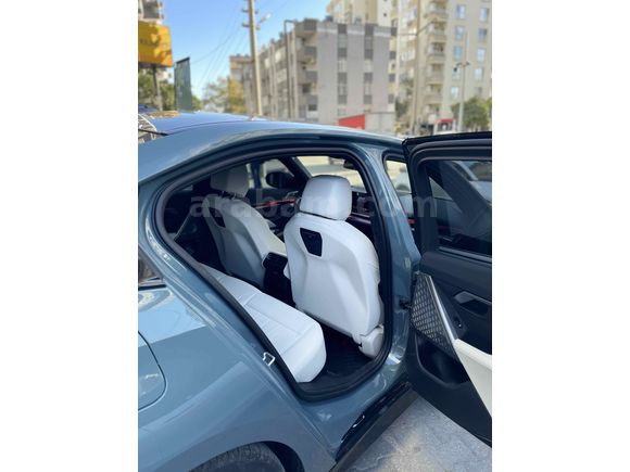 Sahibinden BMW i Serisi i5 eDrive 40 eDrive40 2024 Model 