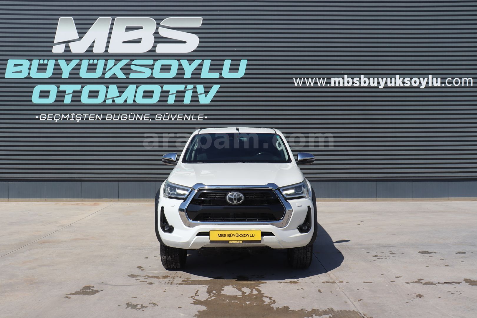 Galeriden Toyota Hilux 2.4 D-4D 4x4 Hi-Cruiser 2021 Model Konya