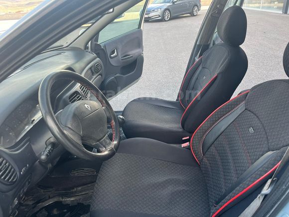 Sahibinden Renault Megane 1.6 Alize 2003 Model Çorum