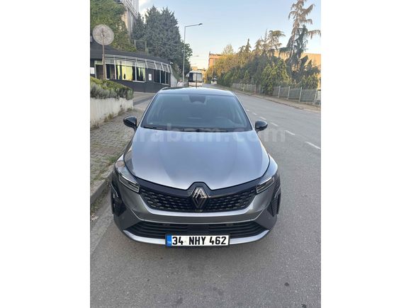 Sahibinden Renault Clio 1.0 TCe Techno Esprit Alpine 2025 Model 