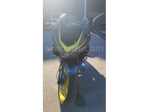 hatasız 200 cc 65 bin tl si 6 taksit kalanı peşin A1 ehliyete uyumlu